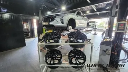 개봉동 고척동 가산동 휠도색전문 쉐보레 트렉스 19인치 블랙유광 휠만든기 / 서울 구로, 양천, 동작, 관악, 영등포, 부천, 안양