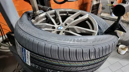 독산동 BMW X4 245/50R19-정숙성, 고속주행 안정성, 젖은노면 제동력까지 제공해주는 고성능 프리미엄 컴포트 SUV사계절타이어 금호 크루젠 HP71 / 서울 구로, 양천, 동작, 관악, 영등포, 부천, 안양