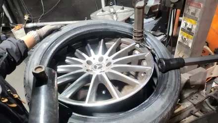 온수동 벤츠 S클래스 S500 4matic (255/40R20)-민첩한 핸들링, 정숙성, 마른노면 젖은노면에서 접지력을 극대화한 브릿지스톤 투란자 T005 / 서울 구로, 양천, 동작, 관악, 영등포, 부천, 안양