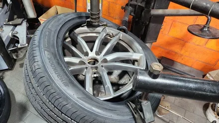 오류동 BMW 530i (245/45ZR18, 275/40ZR18)-승차감과 정숙성, 주행안정성, 프리미엄 디자인까지 잘갖춰진 한국타이어 슈퍼컴포트 벤투스 에어 S / 서울 구로, 양천, 동작, 관악, 영등포, 부천, 안양
