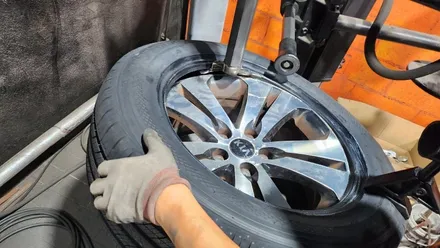 구로동 기아 스포티지 TLX (235/55R18)-완벽한 핸들링, 편안한 승차감과 정숙성,겨울철 성능까지 잘갖춘 SUV전용 올웨더타이어, 한국타이어 다이나프로 컴포트HPX / 서울 구로, 양천, 동작, 관악, 영등포, 부천, 안양