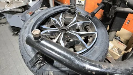 신월동 BMW X3 (245/50R19)-제동력, 내구성, 정숙성등이 우수하여 도시운행과 장거리여행에 적합한 한국타이어 다이나프로 컴포트 HPX / 서울 구로, 양천, 동작, 관악, 영등포, 부천, 안양
