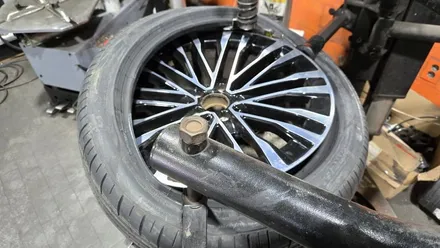 가산동 벤츠 S580 (255/40R20)-고속주행 안정성, 승차감, 정숙성까지 완벽하게 잘갖춘 고성능 피렐리 순정타이어 피제로 pz4 (MO-S) PNCS / 서울 구로, 양천, 동작, 관악, 영등포, 부천, 안양