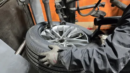 가산동 현대 쏘나타 (215/55ZR17)-젖은노면주행 안전성, 편안한 승차감,정숙성까지 만족시켜주는 한국타이어 프리미엄 컴포트 벤투스 S2 AS / 서울 구로, 양천, 동작, 관악, 영등포, 부천, 안양