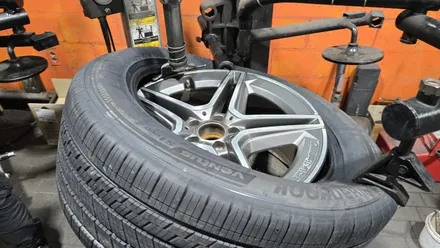 신정동 벤츠 GLE 350e (275/50ZR20)-슈퍼카와 프리미엄SUV에 특화된 한국타이어 벤투스 슈퍼스포츠 올시즌 S1 에보 Z AS X / 서울 구로, 양천, 동작, 관악, 영등포, 부천, 안양