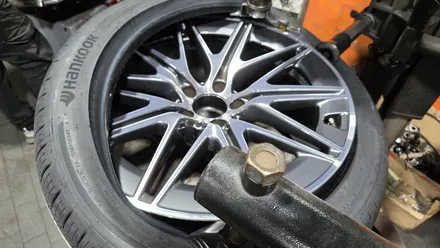 오류동 벤츠 AMG GT 43 (2654020, 2953520)-퍼포먼스와 실용성을 동시에 챙겨주는 한국타이어 벤투스 슈퍼스포츠 올시즌 S1 에보 Z AS / 서울 구로, 양천, 동작, 관악, 영등포, 부천, 안양