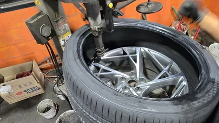 시흥동 제네시스 G80 (245/40ZR20, 275/35ZR20) –최상의 정숙성과 부드러운 주행감을 동시에 갖춘 금호타이어 마제스티 9 솔루스 TA91 / 서울 구로, 양천, 동작, 관악, 영등포, 부천, 안양