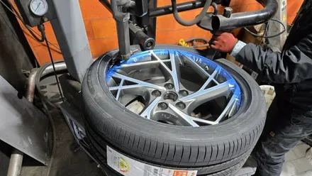 봉천동 제네시스G90 (245/40ZR20, 275/35ZR20)-사계절 노면환경에 최적화된 주행성능과 정숙성, 안전성까지 뛰어난 한국타이어 벤투스 S2 AS / 서울 구로, 양천, 동작, 관악, 영등포, 부천, 안양