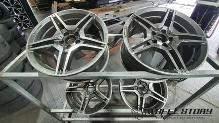 벤츠 SLK350 18인치 고스트크롬 휠도색복원 가격 40만원 / 서울 구로, 양천, 동작, 관악, 영등포, 부천, 안양