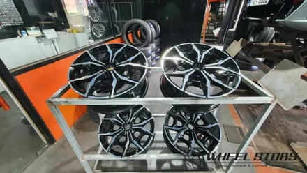 X4 19인치 블랙유광 휠분체도색 사당동 봉천동 내곡동 휠스토리 / 서울 구로, 양천, 동작, 관악, 영등포, 부천, 안양