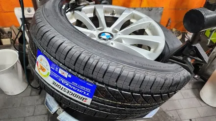 신대방동 BMW 320D 17인치 수입사계절타이어,접지력, 마모수명, 경쾌한 주행감, 마일리지까지 향상된브리지스톤 투란자 세레니티 플러스 2255017 / 서울 구로, 양천, 동작, 관악, 영등포, 부천, 안양