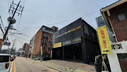 가산동 벤츠E클래스(275/30R20)-소음, 승차감,내구성등이 대폭 개선되어 더욱 오래 탈 수 있는 피렐리 피제로 PZ4 런플랫 (MOE) 순정타이어 / 서울 구로, 양천, 동작, 관악, 영등포, 부천, 안양