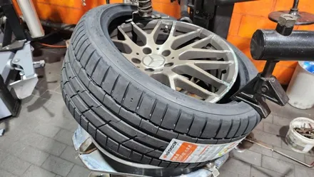 오류동 벤츠 A45 AMG 235/35ZR19 추천 프리미엄스포츠 타이어-정숙성, 젖은노면 안전성을 더욱 강화한 한국타이어 벤투스 S1 evo3 / 서울 구로, 양천, 동작, 관악, 영등포, 부천, 안양