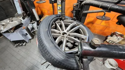 개봉동 BMW 5시리즈 530i Xdrive (245/45ZR18, 275/40ZR18)-저소음, 부드러운 승차감, 가성비까지 뛰어난 한국타이어 벤투스 프리미엄 컴포트 S2 AS / 서울 구로, 양천, 동작, 관악, 영등포, 부천, 안양