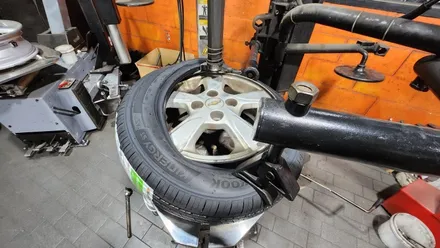 신정동 쉐보레 스파크 (165/65R14)-다양한 성능을 균형있게 설계하여 모든환경에서 편안하게 주행할 수 있는 한국타이어 키너지 컴포트 ST AS / 서울 구로, 양천, 동작, 관악, 영등포, 부천, 안양