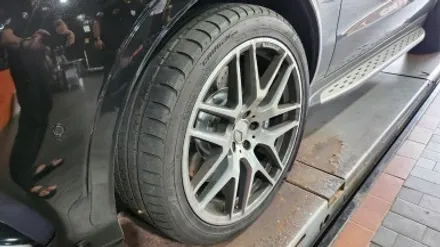 가산동 벤츠 GLE 63 AMG 21인치-블랙유광 색상 휠분체도색 / 서울 구로, 양천, 동작, 관악, 영등포, 부천, 안양