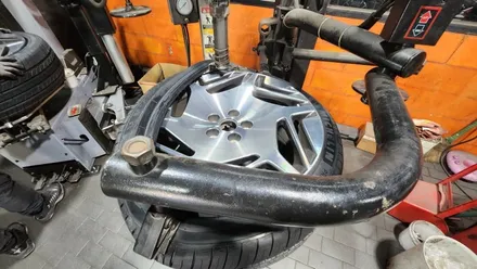 삼성동 제네시스G90 (245/45R20, 275/40R20)-모든계절에서 주행안전성과 극강의 드라이빙퍼포먼스를 발휘해주는 미쉐린 프라이머시 투어AS / 서울 구로, 양천, 동작, 관악, 영등포, 부천, 안양