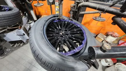 역삼동 랜드로버 디스커버리5 (255/55R20)-SUV전용 프리미엄 사계절 컴포트타이어, 한국타이어 다이나프로 HPX 작업후기 / 서울 구로, 양천, 동작, 관악, 영등포, 부천, 안양