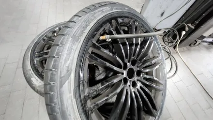 신도림동 BMW 540i (245/40R19, 275/35R19)-정거리 주행시 타이어펑크걱정없이 안전하게 탈 수 있는 고성능 런플랫타이어, 피렐리 피제로(PZ4) R-F / 서울 구로, 양천, 동작, 관악, 영등포, 부천, 안양
