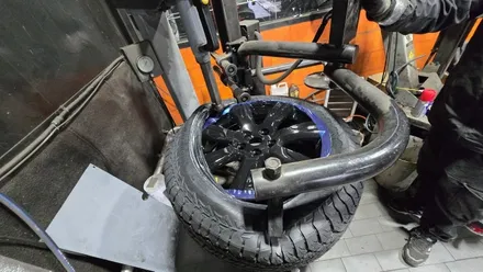 가산동 랜드로버 디스커버리4 (255/55R19)-온/오프로드 강력한 구동력과 내구력을 자랑하는 한국타이어 다이나프로 올터레인 AT2 / 서울 구로, 양천, 동작, 관악, 영등포, 부천, 안양
