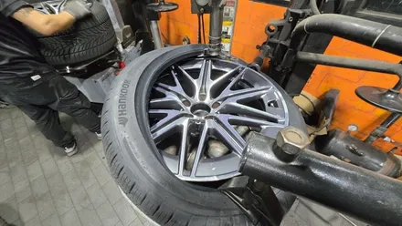 오류동 벤츠 AMG GT 43 (2654020, 2953520)-퍼포먼스와 실용성을 동시에 챙겨주는 한국타이어 벤투스 슈퍼스포츠 올시즌 S1 에보 Z AS / 서울 구로, 양천, 동작, 관악, 영등포, 부천, 안양