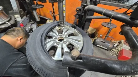 철산동 혼다 어코드 (215/60R16)–부드럽고 조용한 승차감과 계절 안정성까지 완벽하게 갖춘 한국타이어 벤투스 프리미엄 컴포트 S2 AS / 서울 구로, 양천, 동작, 관악, 영등포, 부천, 안양