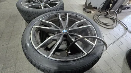 가산동 BMW M340i (225/40R19, 255/35R19)-눈길을 포함한 저온의 모든노면조건에서 안전성을 보장해주는 한국타이어 윈터 아이셉트 에보3 / 서울 구로, 양천, 동작, 관악, 영등포, 부천, 안양