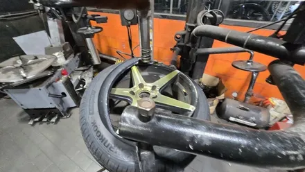 가리봉동 아반떼 M16 GDI (215/45R17)-정숙성과 주행 안정성, 마일리지까지 균형 있게 갖춘 데일리 컴포트 타이어, 한국타이어 키너지 ST AS 장착후기 / 서울 구로, 양천, 동작, 관악, 영등포, 부천, 안양