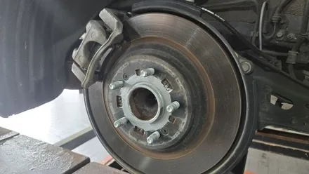 오류동 현대 그랜저 (245/40R19)-마모가 진행되어도 초기 수준의 트레드 성능과 사계절 제동력을 오래 유지하는 프리미엄 사계절타이어, 미쉐린 프라이머시 투어 AS / 서울 구로, 양천, 동작, 관악, 영등포, 부천, 안양
