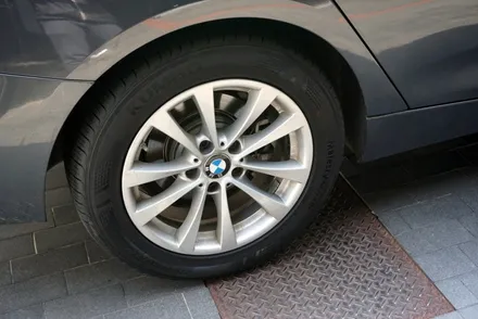 친절한 타이어 가게 타이어스토리 BMW GT 타이어교체 / 서울 구로, 양천, 동작, 관악, 영등포, 부천, 안양