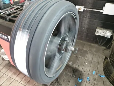 [벤츠 CLS350타이어교체후기] 한국타이어 벤투스V12에보2 2553519 2853019 한국타이어가격표 / 서울 구로, 양천, 동작, 관악, 영등포, 부천, 안양