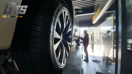 피렐리 피제로 올시즌 245 45 19 275 40 19 BMW 5GT 에 어울리는 사계절추천타이어 3D휠얼라이먼트서비스 천왕동 가산동 서원동 타이어싼곳 / 서울 구로, 양천, 동작, 관악, 영등포, 부천, 안양