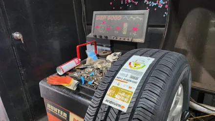 신림동 모하비(QV300) 265/60R18-향상된 마일리지, 조용하고 안정적인 승차감까지 제공해주는 SUV,CUV용 한국타이어 다이나프로 컴포트HL3 / 서울 구로, 양천, 동작, 관악, 영등포, 부천, 안양