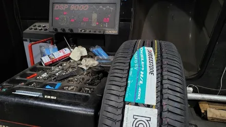 가산동 기아 카니발 (235/55R19)-사계절안전성과 고성능 SUV차량에 특화된 프리미엄타이어, 브릿지스톤 듀얼러 H/L 400 / 서울 구로, 양천, 동작, 관악, 영등포, 부천, 안양