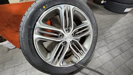 서초동 현대 그랜저IG (245/45R18)-18인치 고성능 수입사계절, 브리지스톤투란자 세레니티 플러스 장착후기 / 서울 구로, 양천, 동작, 관악, 영등포, 부천, 안양