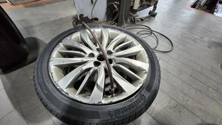 신길동 제네시스G80 (245/40R19, 275/35R19)-저소음, 뛰어난 그립력, 정밀한 핸들링까지 제공해주는 OE 고성능타이어, 콘티넨탈 프로콘택RX 콘티사일런트 / 서울 구로, 양천, 동작, 관악, 영등포, 부천, 안양