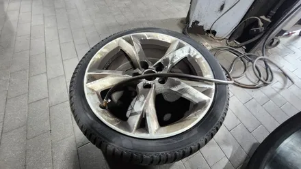 신정동 아우디A5 (255/35R19)-모든노면과 계절에서 최상의 안정성을 보장해주는 피렐리 올웨더타이어 신투라토올시즌 SF2 / 서울 구로, 양천, 동작, 관악, 영등포, 부천, 안양