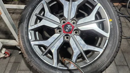 철산동 기아 셀토스 (235/45R18)-연비, 내구성, 장거리주행 안전성에 특화된 SUV용 추천 사계절타이어, 브리지스톤 투란자 세레니티 플러스 / 서울 구로, 양천, 동작, 관악, 영등포, 부천, 안양