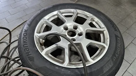 천왕동 지프 레니게이드 (215/60R17)-젖은노면과 눈길에서 제동 및 핸들링성능을 강화해 모든계절에서 안정된 드라이빙 퍼포먼스를 발휘해주는 한국타이어 키너지 컴포트 ST AS / 서울 구로, 양천, 동작, 관악, 영등포, 부천, 안양