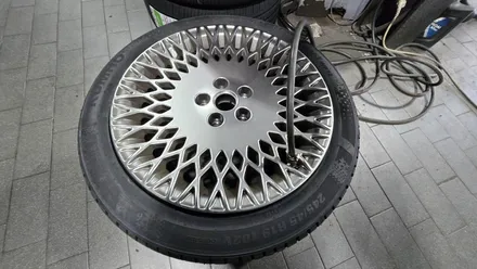 개봉동 제네시스 G80 (245/45R19, 275/40R19)-고급세단에 최적화되어 그립력과 정숙성이 뛰어나고 전기차/내연자 모두 장착가능한 금호타이어 윈터크래프트 WP72 / 서울 구로, 양천, 동작, 관악, 영등포, 부천, 안양