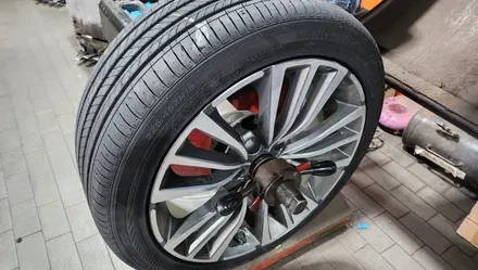 문래동 기아 스팅어 (225/45ZR18)-프리미엄 차량에 적합한 최상의 승차감과 저소음 환경을 잘구현한 한국타이어 슈퍼컴포트 벤투스 에어S / 서울 구로, 양천, 동작, 관악, 영등포, 부천, 안양