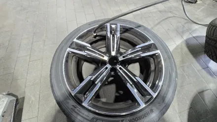 천왕동 BMW 320i (225/45ZR18, 255/40ZR18)-한국타이어 최신 프리미엄 사계절용 타이어 벤투스 에어S 교체작업후기 / 서울 구로, 양천, 동작, 관악, 영등포, 부천, 안양