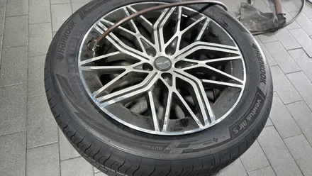 가산동 제네시스 g90 (245/50ZR19)-탁월한 승차감과 정숙성, 계절대응능력까지 잘갖춘 프리미엄 컴포트 타이어, 한국타이어 벤투스 에어S / 서울 구로, 양천, 동작, 관악, 영등포, 부천, 안양