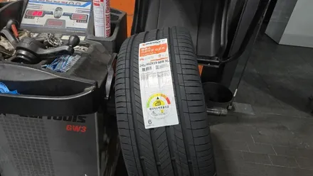 광명동 인피니티 Q50 (245/40ZR19)-우수한 접지력과 정숙성,다양한 노면 조건에서 최상의 안정성을 보장해주는 한국타이어 벤투스 프리미엄 컴포트 S2 AS / 서울 구로, 양천, 동작, 관악, 영등포, 부천, 안양