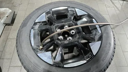 대림동 기아 카니발 하이브리드 (235/55R19)–제동력,코너링 안정성, 접지력까지 극대화하여 SUV에 최적화된 한국타이어 윈터아이셉트 에보3 X / 서울 구로, 양천, 동작, 관악, 영등포, 부천, 안양