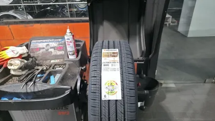 오류동 기아 카니발 (235/55R19)-튼튼한 내구성, 연비효율성, 계절안전성까지 우수한 한국타이어 다이나프로 프리미엄 컴포트 HPX / 서울 구로, 양천, 동작, 관악, 영등포, 부천, 안양