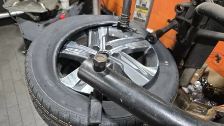 신길동 기아 쏘렌토 (235/55R19)– 도심부터 고속도로, 가벼운 오프로드까지 아우르는 올라운드 SUV 타이어 콘티넨탈 크로스콘택트 LX 스포츠 장착 후기 / 서울 구로, 양천, 동작, 관악, 영등포, 부천, 안양