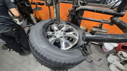 광명동 기아 그랜드카니발 (235/60R17)-패밀리카의 편안함과 긴 수명을 함께 고려한 한국타이어 다이나프로 HP3 장착후기 / 서울 구로, 양천, 동작, 관악, 영등포, 부천, 안양