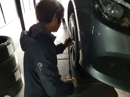 윈터타이어 가격 벤츠 E클래스 타이어 교체 보관 비용 / 서울 구로, 양천, 동작, 관악, 영등포, 부천, 안양
