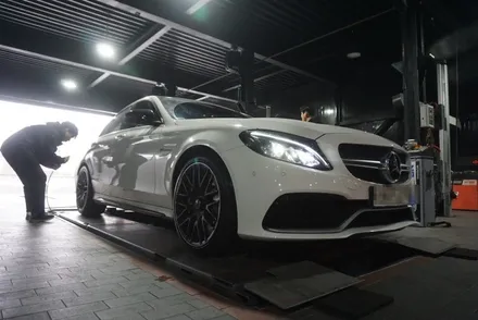 벤츠 C63 AMG 미쉐린 PS4S 타이어 가격 / 서울 구로, 양천, 동작, 관악, 영등포, 부천, 안양